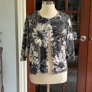 Women’s Plus Size Sweater